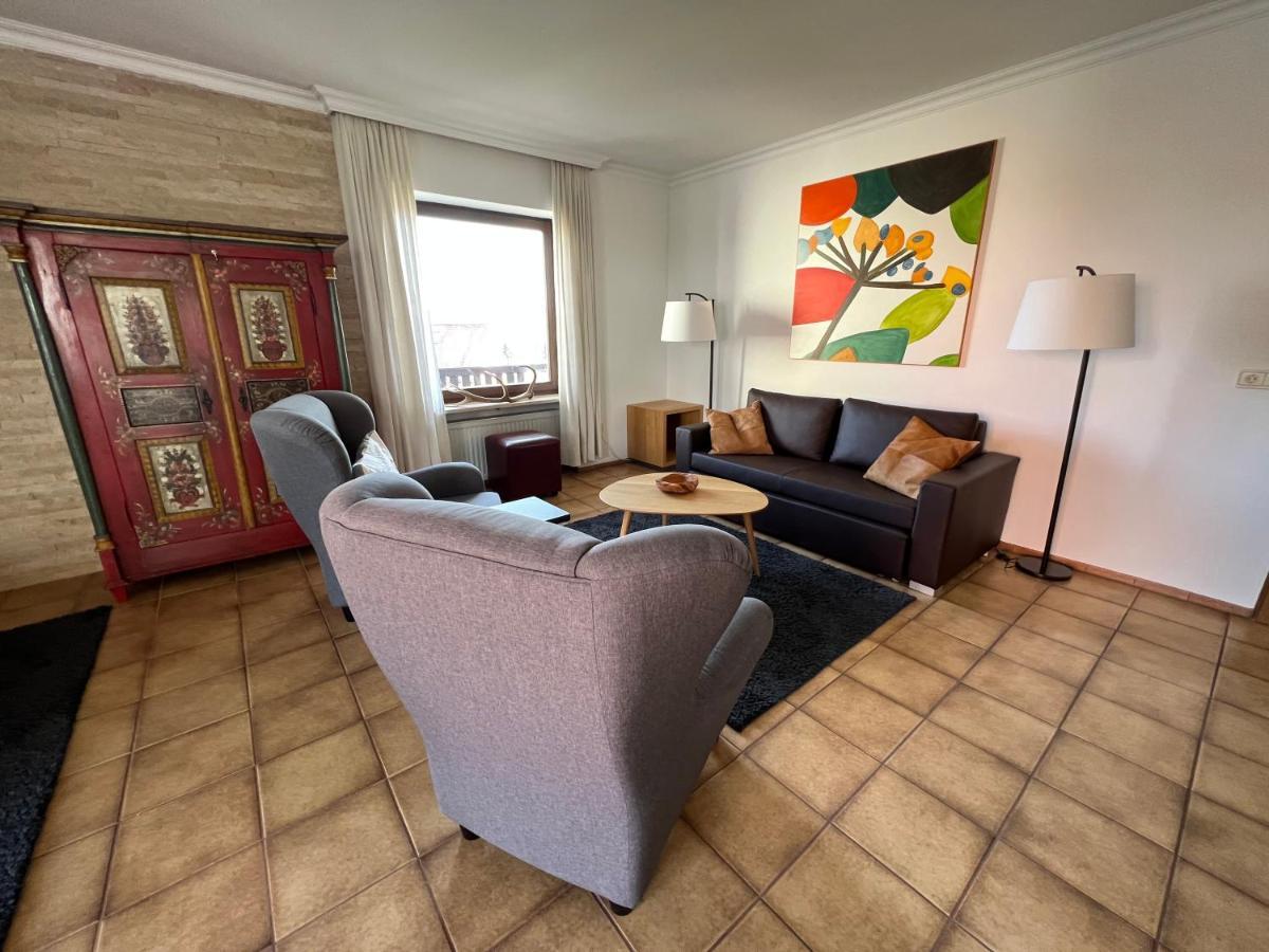 Aparthotel Parsberg Lferstl ภายนอก รูปภาพ