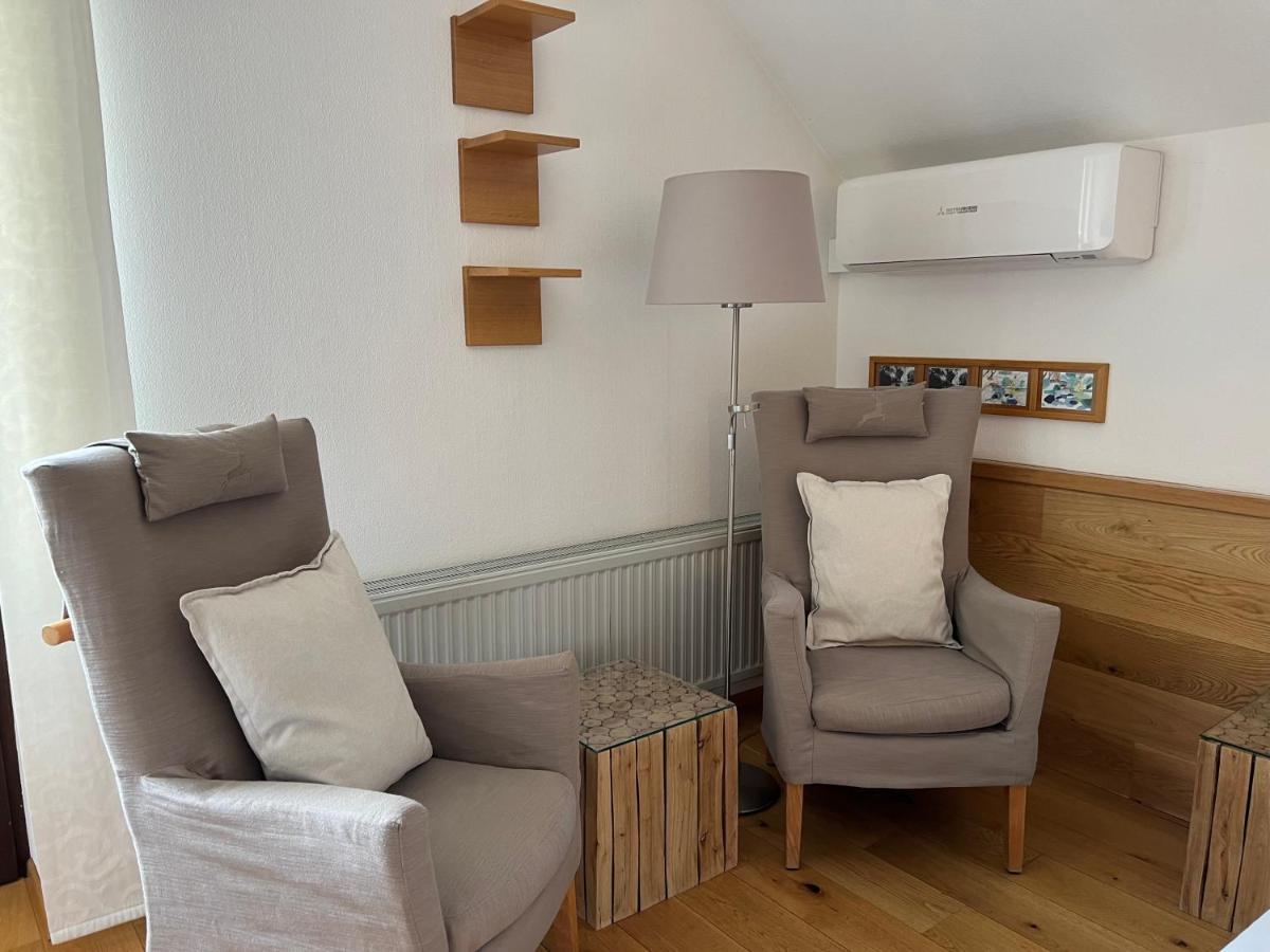 Aparthotel Parsberg Lferstl ภายนอก รูปภาพ