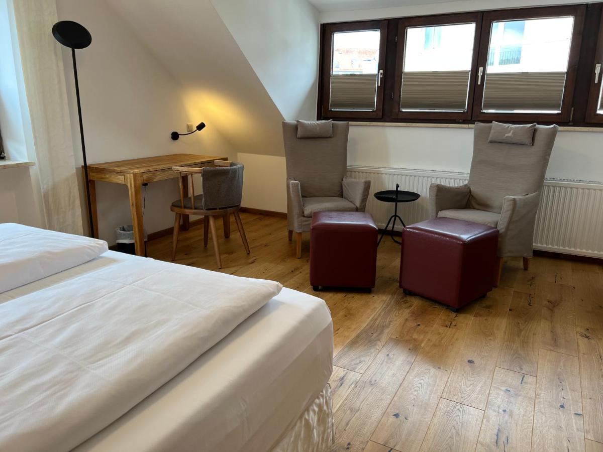 Aparthotel Parsberg Lferstl ภายนอก รูปภาพ
